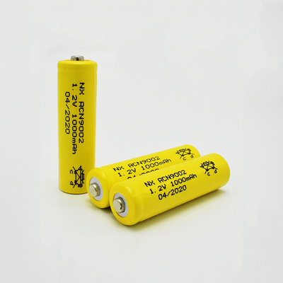 Baterai Ni Cd 1.2 V yang Dapat Diisi Ulang Masa Pakai yang Diharapkan 5 Tahun Jenis Stick AA1000mAh
